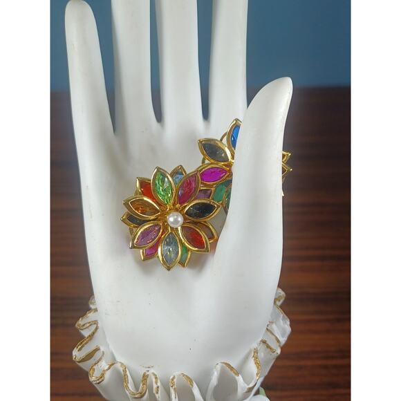 Vintage Earrings Clip On Multicolor Stones Floral Design Red Green Blue Pink Fun - Picture 3 of 5